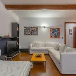 Apartment Guesthost - *