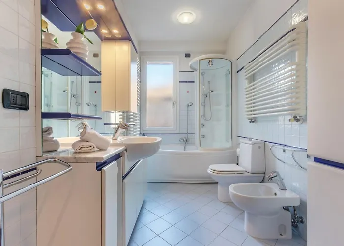 Appartement Guesthost - Ferrara